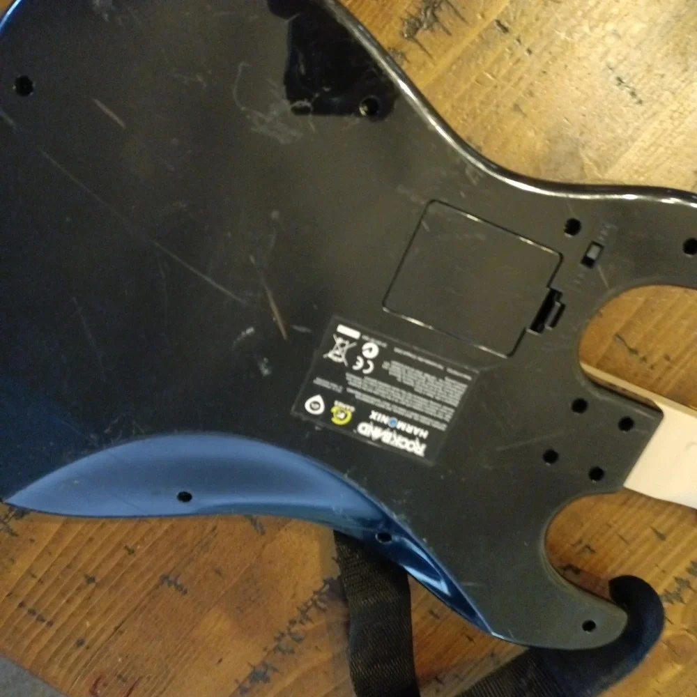 PS3 Rock Band 2 Wireless Fender Stratocaster Guitar Controller PSGTS2 Black